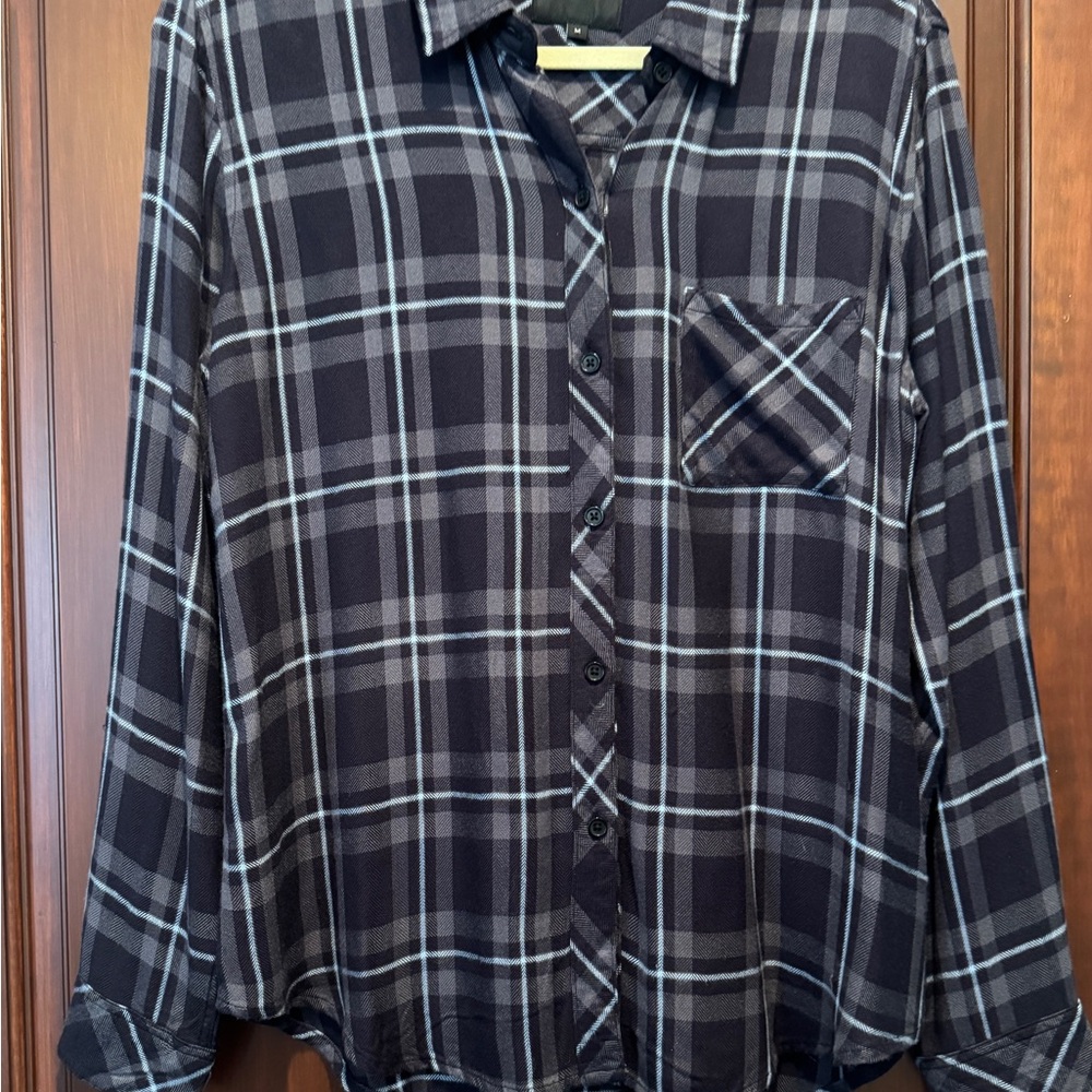 Rails Blue / Black Plaid Shirt size M worn once like new condition